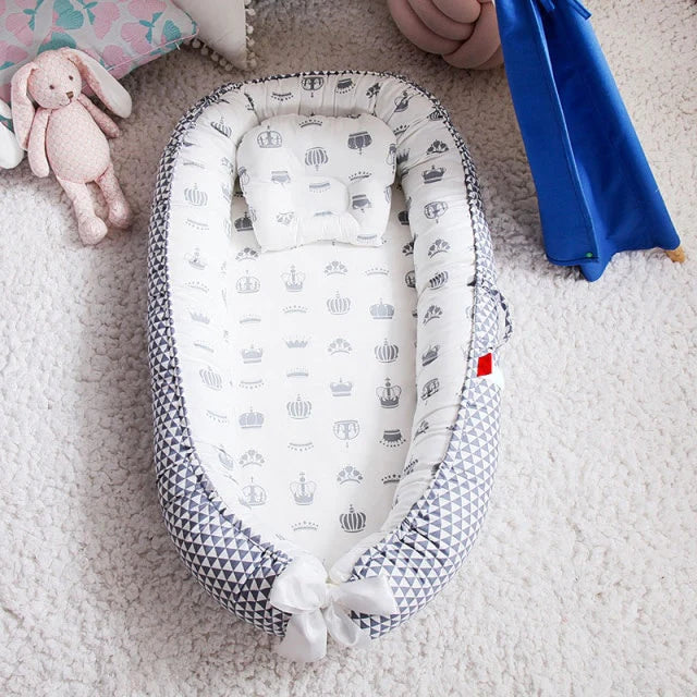 Newborn clearance snuggle nest